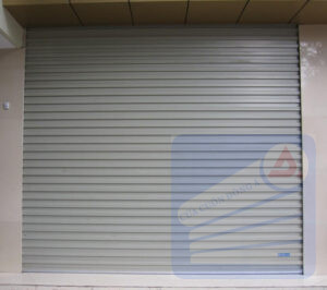 Cửa cuốn Úc tấm liền giá rẻ